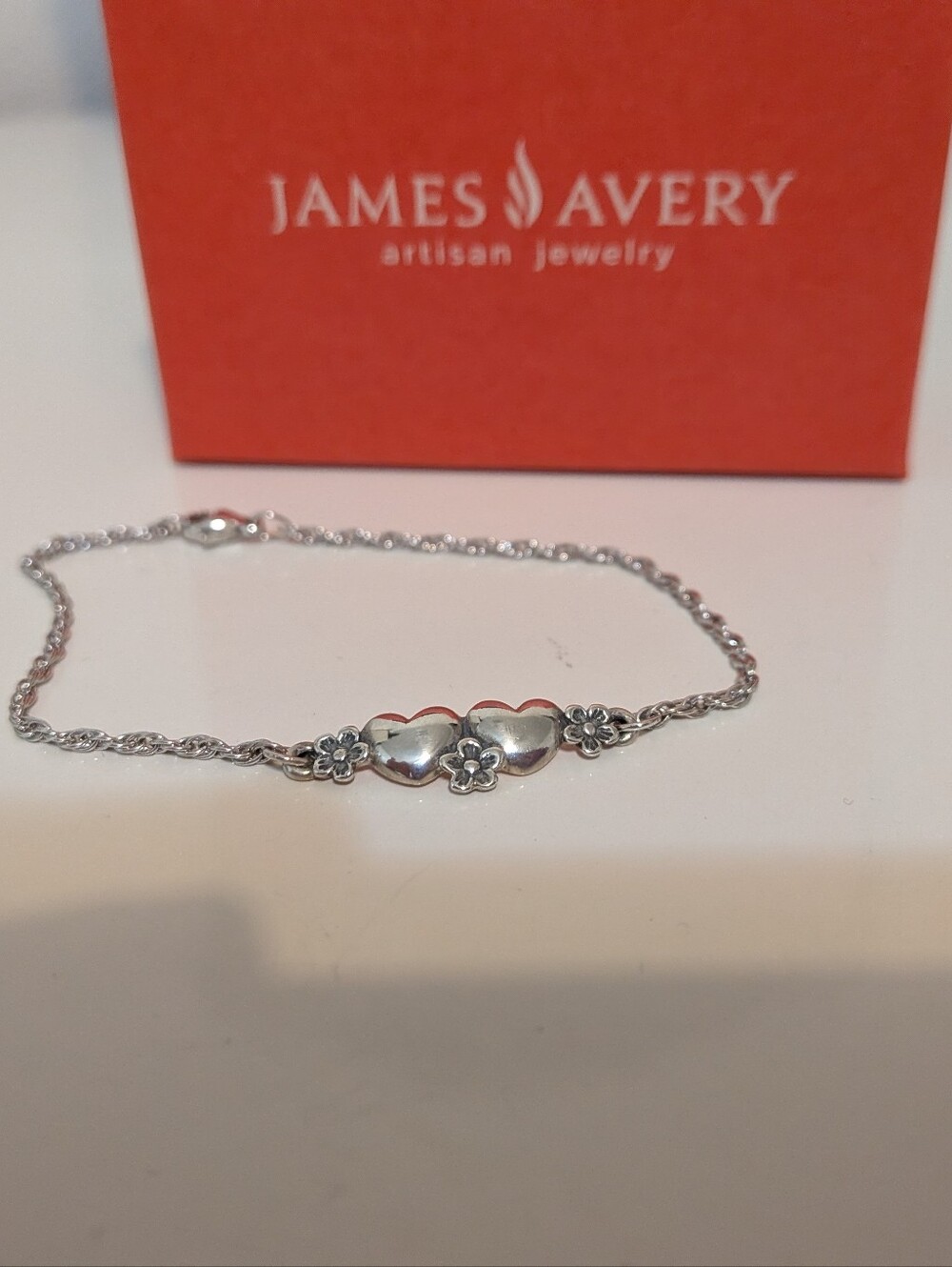 James Avery Retired Silver Hearts And Flowers Twist Chain Bracelet - Picture 3 of 6